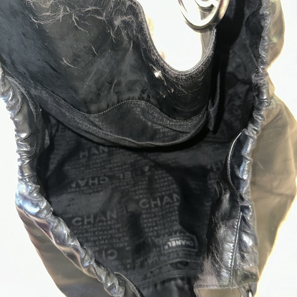 CHANEL Coco Cabas Bag - Picture 7 of 14